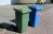 poubelles papier et verre